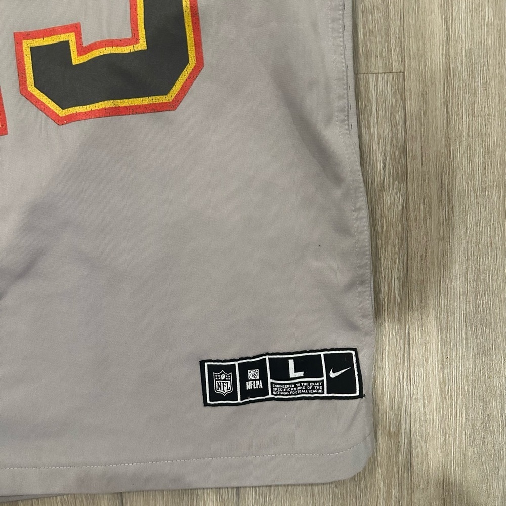 Gray Nike Chiefs Jersey with NFL Logo - Picture 2 of 8